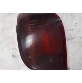 TY3244153 фара задняя Toyota Yaris 2004