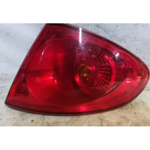 03740601 фара задняя Seat Altea 2004