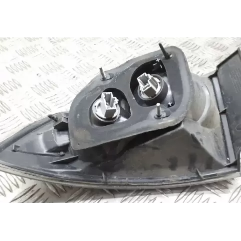 082161965LR фара задняя Mazda 3 I 2006