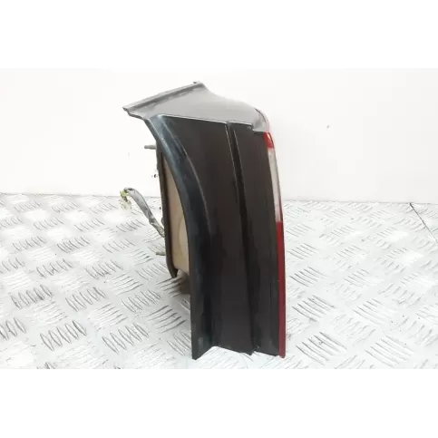 12V21WY фара задняя KIA Carens I 2003