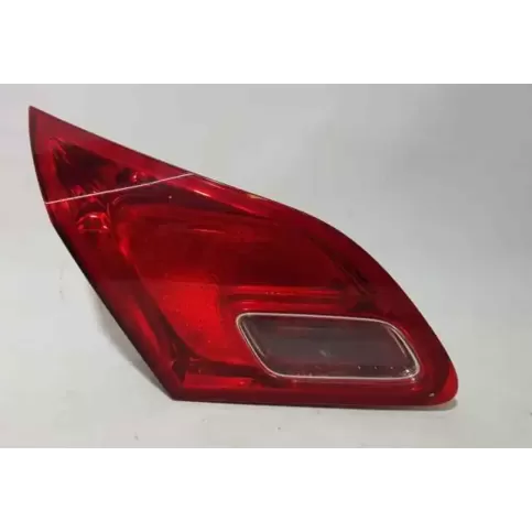 13358075 фара задняя Opel Astra J 2009