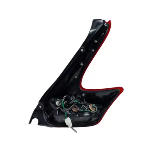 2AR1S1 фара задняя Nissan Juke I F15 2011