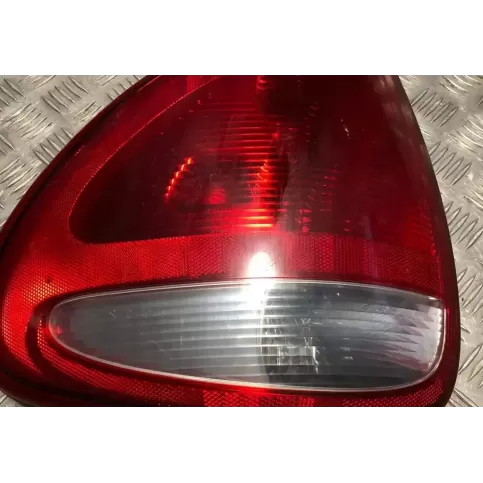 393401BPM фара задня Chrysler Voyager 1999