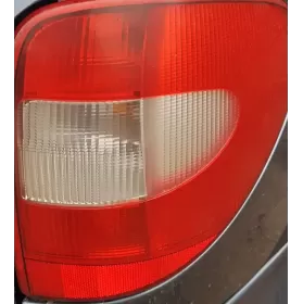 393829 фара задня Chrysler Voyager 2001
