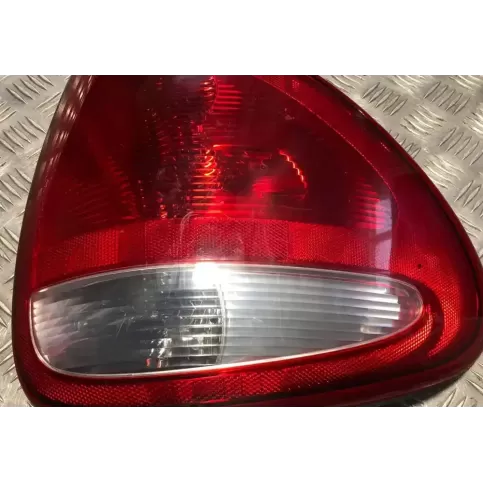 4857601AE фара задня Chrysler Voyager 1999