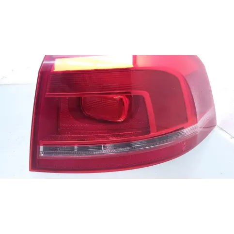 605002RE фара задня Volkswagen PASSAT B7 2013
