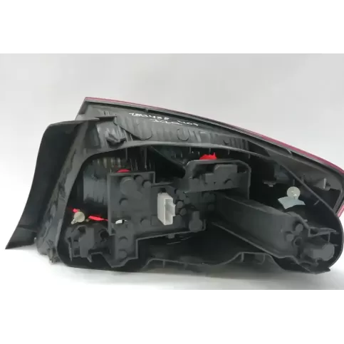 6350GC фара задня Peugeot 407 2004