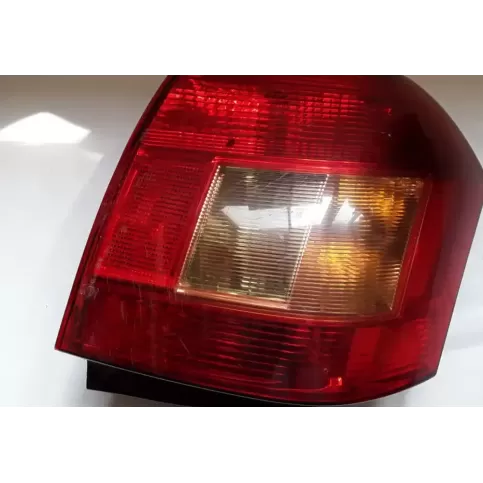 81560021500251 фара задняя Toyota Corolla E120 E130 2005