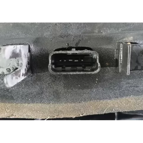 8297079 фара задняя Nissan Micra 2003