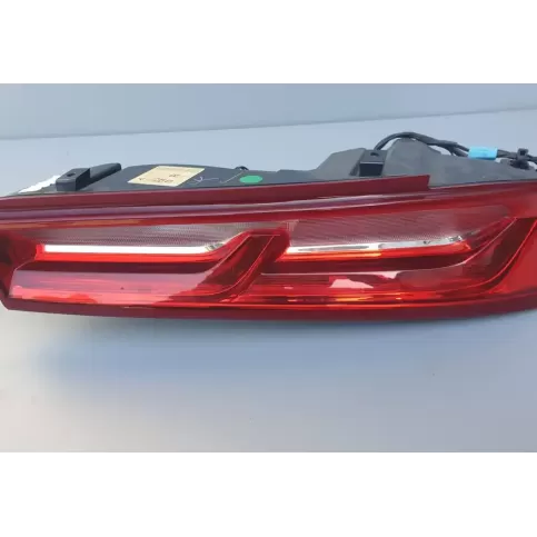 84136779 фара задняя Chevrolet Camaro 2016