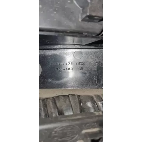 8477916 фара задня Volvo S80 2001
