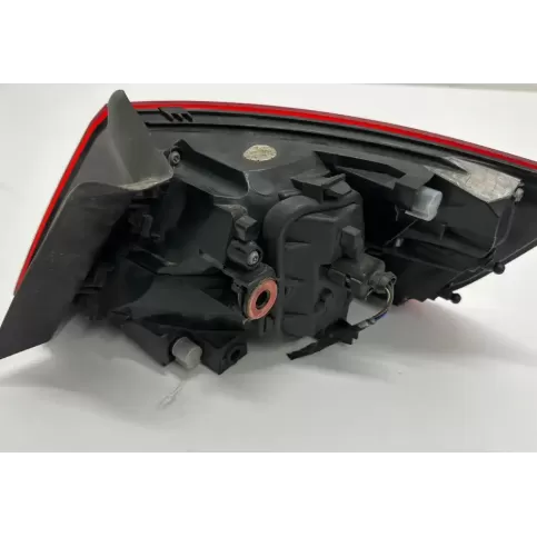 8V4945069 фара задняя Audi A3 S3 8V 2016