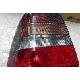 9123076 фара задняя Saab 9000 CC 1990