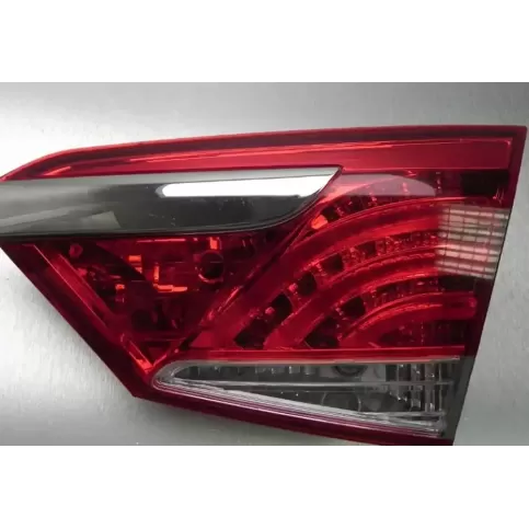 9240432000 фара задня Hyundai i40 2012