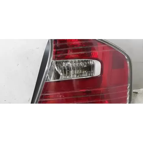 946060 фара задня Subaru Legacy 2007