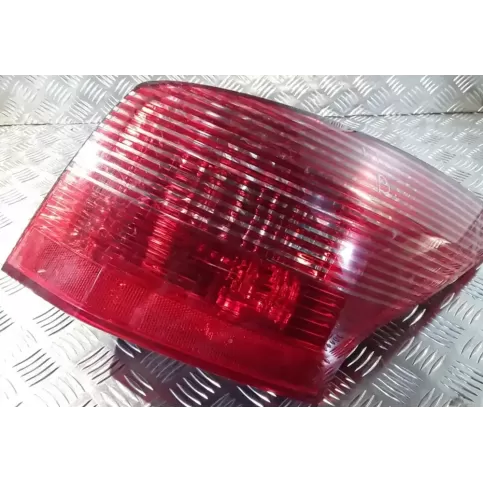 9641948580 фара задняя Peugeot 407 2005