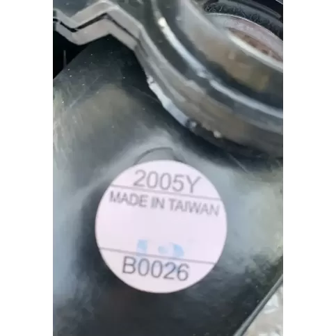 B0026 фара задняя Chrysler Grand Voyager III 1998