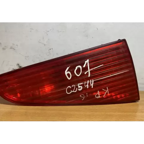 C2544 фара задняя Peugeot 607 2001
