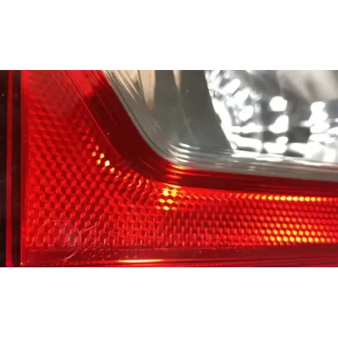 E42328400 фара задняя Suzuki SX4 S-Cross 2014