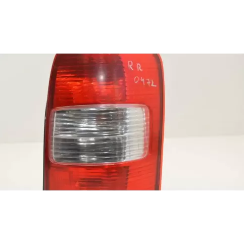 LC6451150A фара задняя Mazda MPV 2002