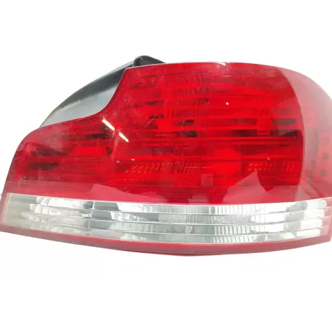 0166361 фара задняя BMW 1 E82 E88 2010