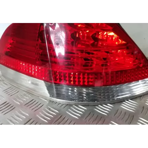 0181105 фара задняя BMW 1 E81 E87 2010