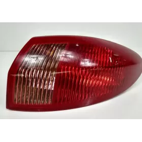 03323010 фара задняя Alfa Romeo 147 2001