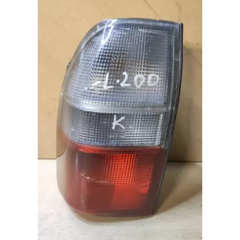 0431646 фара задняя Mitsubishi L200 1997