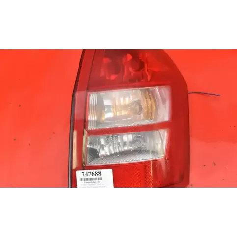04805966AH фара задняя Chrysler 300 - 300C 2006