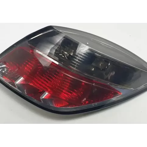 084421957RB фара задняя Opel Astra H 2007