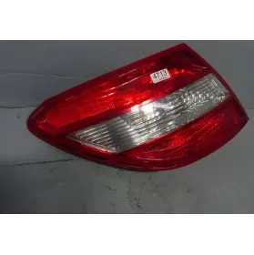 2048200164 фара задняя Mercedes-Benz C W204 2013