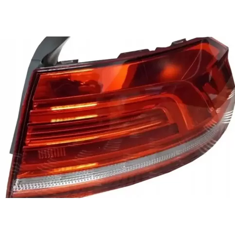 3G5945096A фара задня Volkswagen PASSAT B8 2015