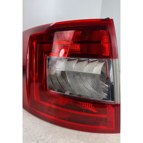 5E9945111 фара задняя Skoda Octavia Mk3 (5E) 2014