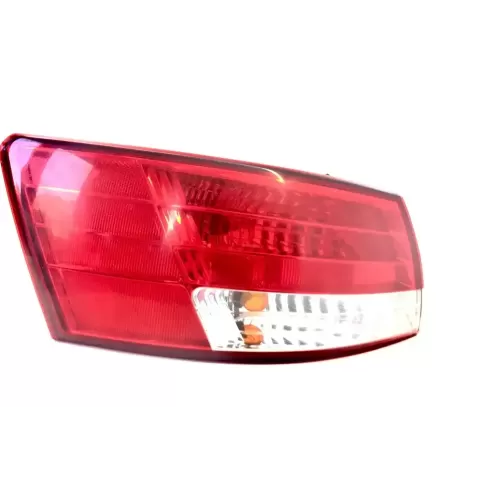 60528B фара задня Hyundai Sonata 2006