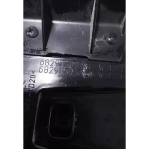 68297589AB фара задняя Jeep Wrangler 2018