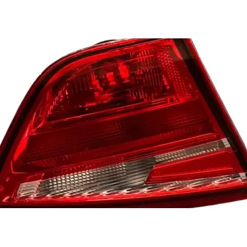 6JH945093E фара задняя Seat Toledo IV (NH) 2013