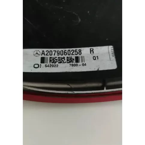 780004 фара задня Mercedes-Benz E C207 W207 2011