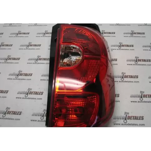 8330A482 фара задняя Mitsubishi Colt 2010