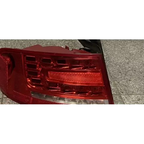 8K5945095L фара задня Audi A4 S4 B8 8K 2013