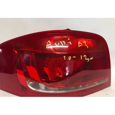 8P3945095 фара задня Audi A3 S3 8P 2007