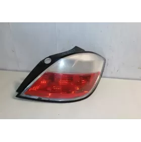 93190305 фара задня Opel Astra H 2004