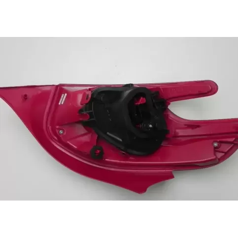 967262838003 фара задняя Peugeot 208 2015