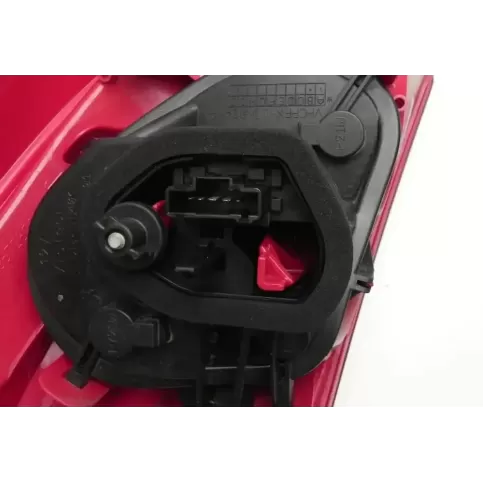 967262838003 фара задняя Peugeot 208 2015