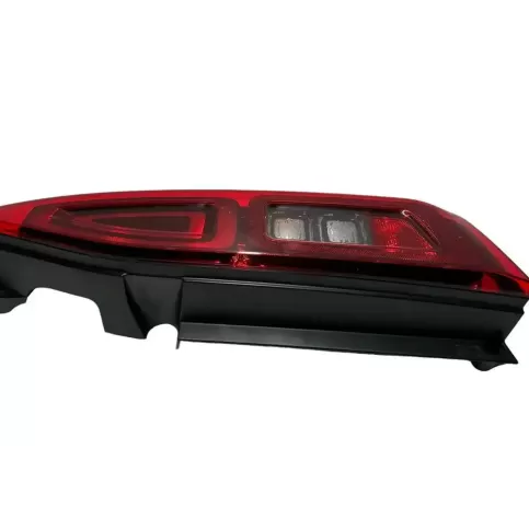 9820555080 фара задняя Peugeot Rifter 2018