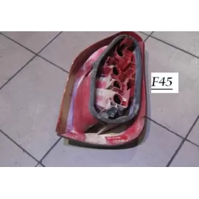 9831564080 фара задняя Citroen Xsara Picasso 2005