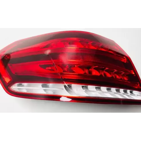 A2129068802 фара задняя Mercedes-Benz E W212 2014