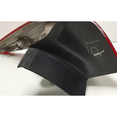 BM51-13404-G фара задняя Ford Focus 2013