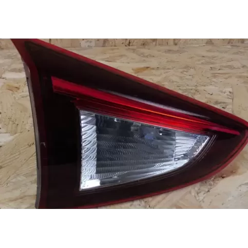 DHM5513G0B фара задняя Mazda 2 2019