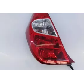 E2-B5-8-1 фара задня Hyundai i10 2013