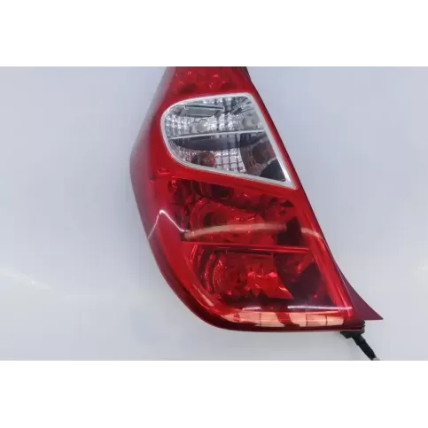 E2-B5-8-1 фара задня Hyundai i10 2013